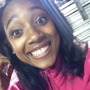 Meet your Posher, Lexie